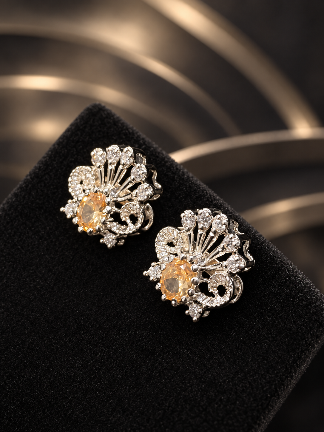 Studs S-006