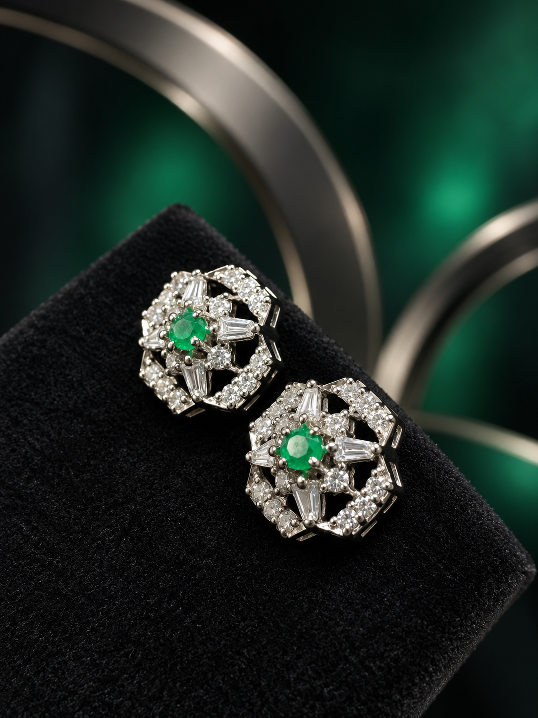 Studs S-007